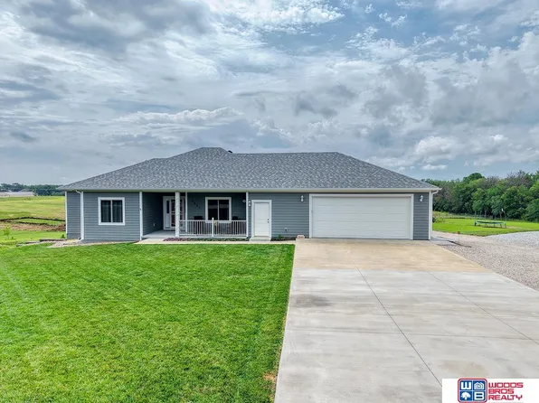 2601 Jacs Ln, Lincoln, NE 68523