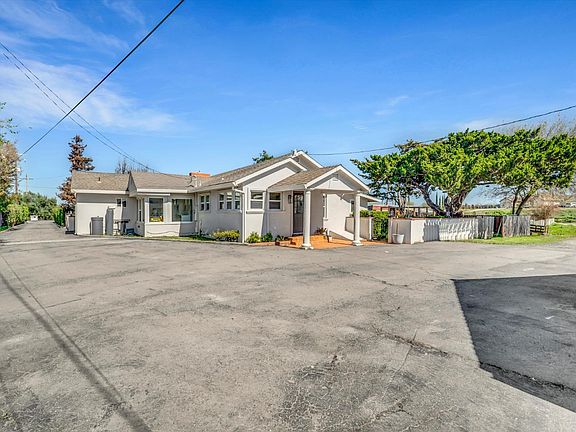 5th image of 6500 W Delta Ave