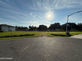 200 Vieux Orleans Cir, Lafayette, LA 70508