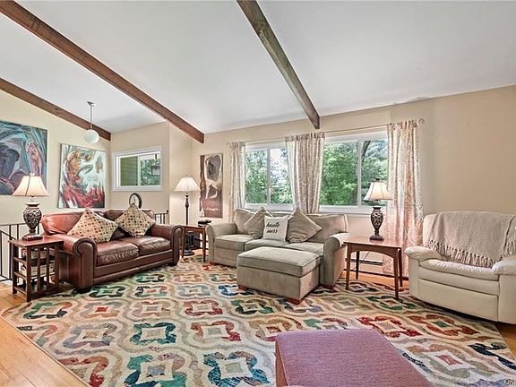 5th image of 123 Bonnie Brae Ct