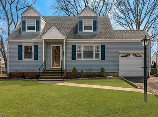 12 Osage Dr, Cranford, NJ 07016