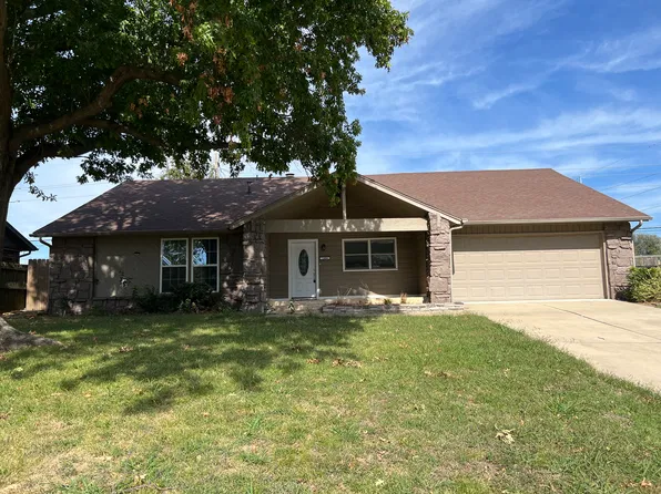 1404 W Indianola St, Broken Arrow, OK 74012