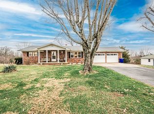 545 Red Hill Rd, Scottsville, KY 42164