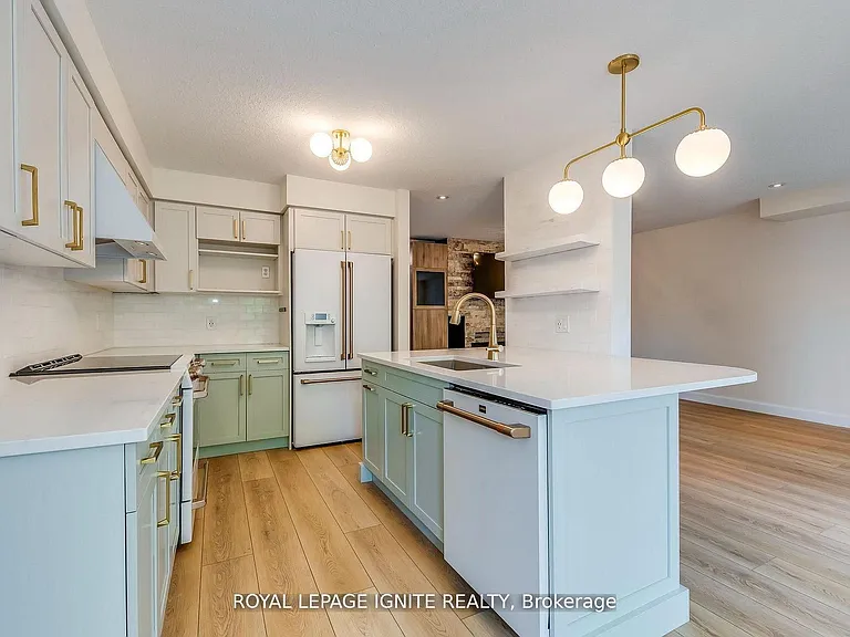 64 Templewood Dr — Photo 12