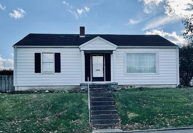 2775 Sherman Rd photo 1