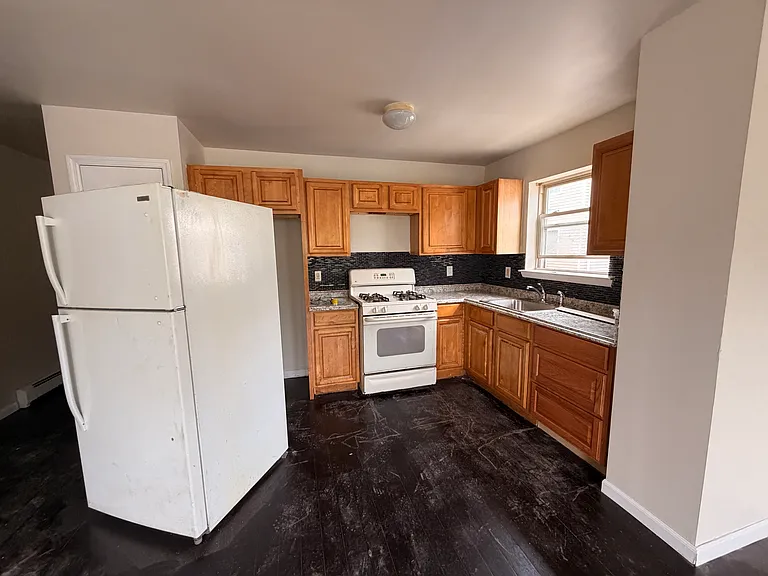 1907 Arnow Ave #1 — Photo 2