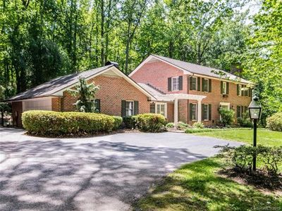 18 Stuyvesant Cres, Asheville, NC, 28803