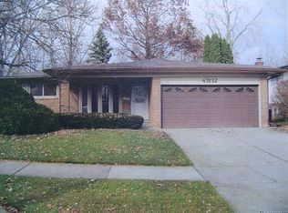 43132 Hanford Rd, Canton, MI 48187