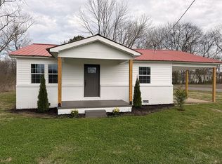 301 High St, Stevenson, AL 35772