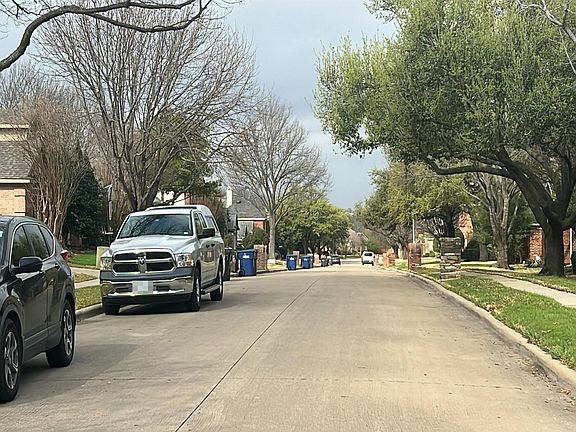 4th image of 2603 Saint Michelle Ln