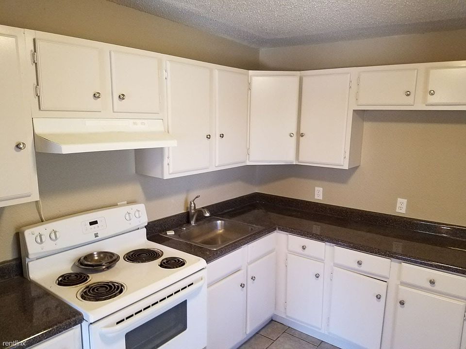Lilac - Kitchen (2)