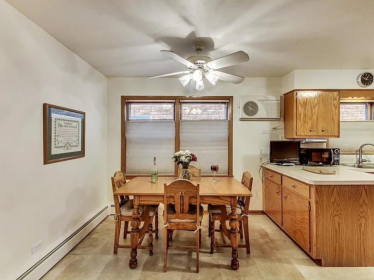 6430 W Gunnison St #1 — Photo 11