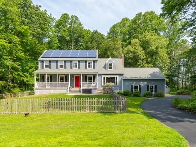8 Sassafras Lane, Clinton, CT, 06413