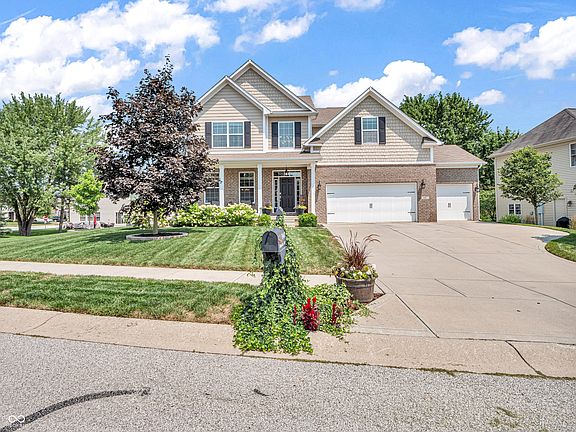 4th image of 8467 Dumfries Dr