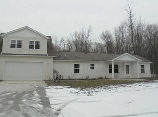 7580 Big Hand Rd, Columbus, MI 48063