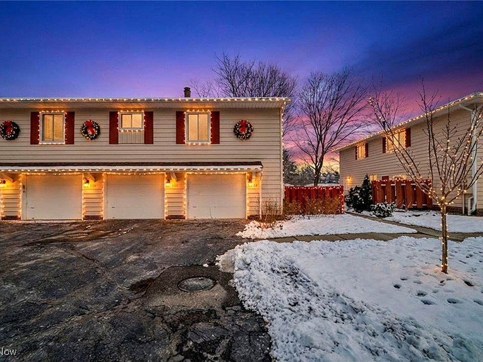 1st image of 8729 Fox Rest Dr #624