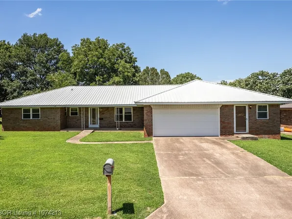 106 Rosewood Dr, Poteau, OK 74953
