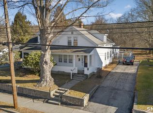 18 Broad St, Killingly, CT 06239