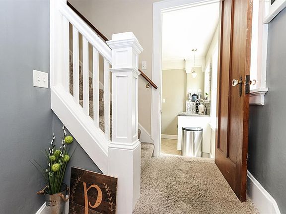 5th image of 6130 Webbland Pl