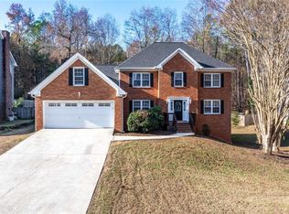 1121 Kelvington Way, Lilburn, GA 30047