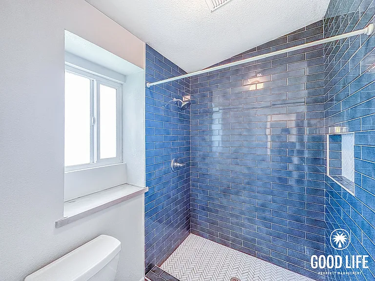 517 4th Ave #2 — Photo 22