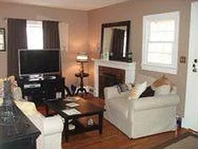 2423 Cherokee Ln — Photo 3