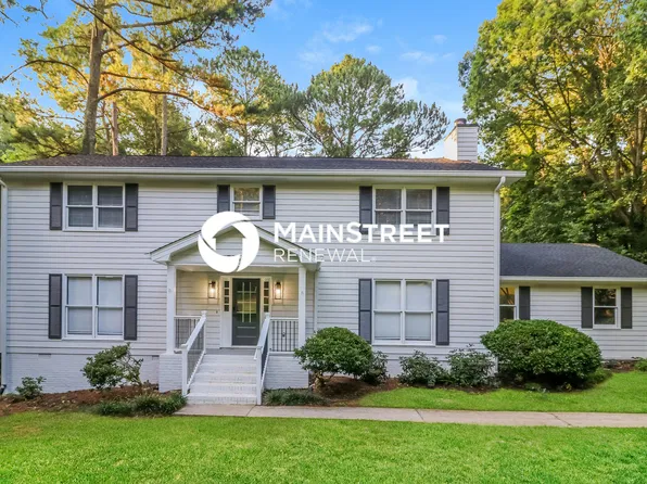 5862 Musket Ln, Stone Mountain, GA 30087