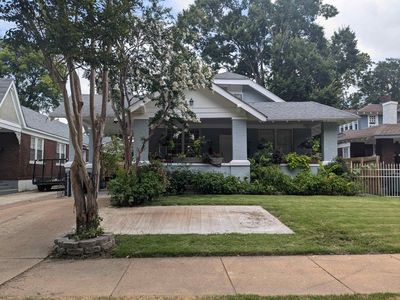888 N Pkwy, Memphis, TN, 38105