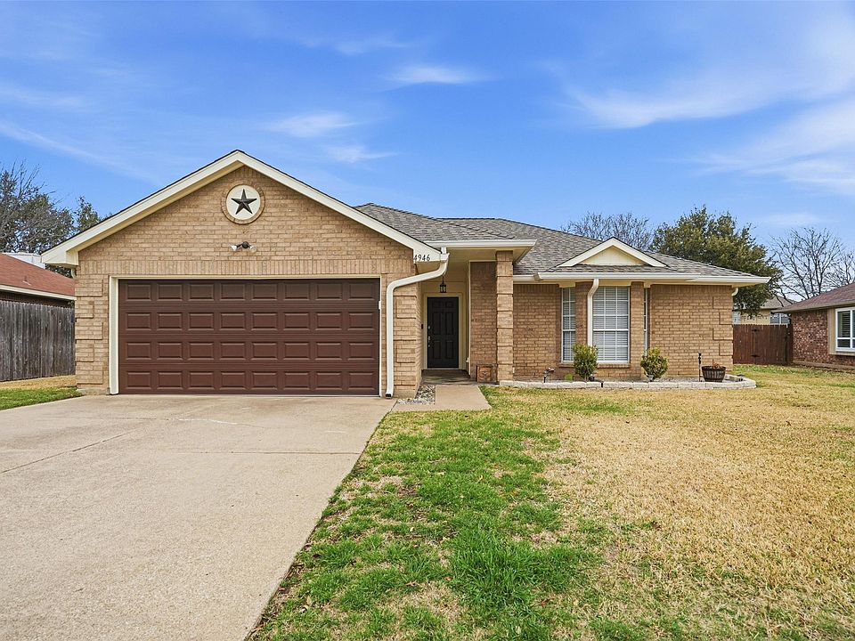 1st image of 4946 Briar Oaks Ln