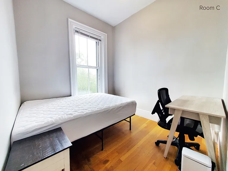 36 Beacon St #2 — Photo 11