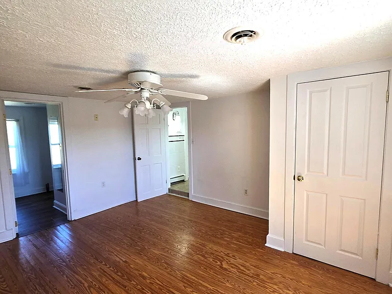 8293 Leetown Rd — Photo 33