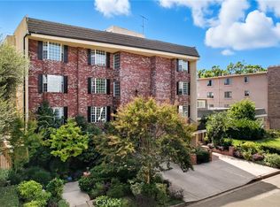 14106 Dickens St APT 302, Sherman Oaks, CA 91423