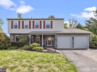 27 Millstone Ct, Langhorne, PA 19047