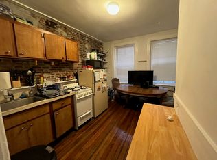 64 Phillips St APT 2, Boston, MA 02114