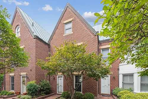 158 N Union St #Townhouse 158 Photo 1