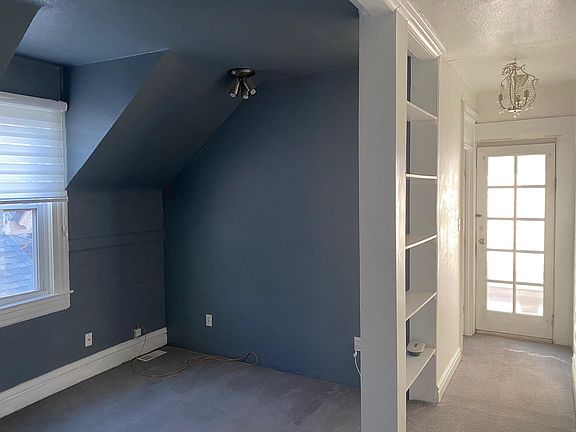 5th image of 1061 Kalamath St APT B