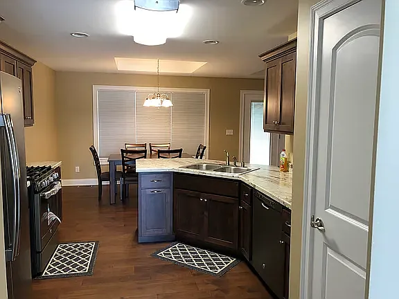 305 Riggs Blvd — Photo 5