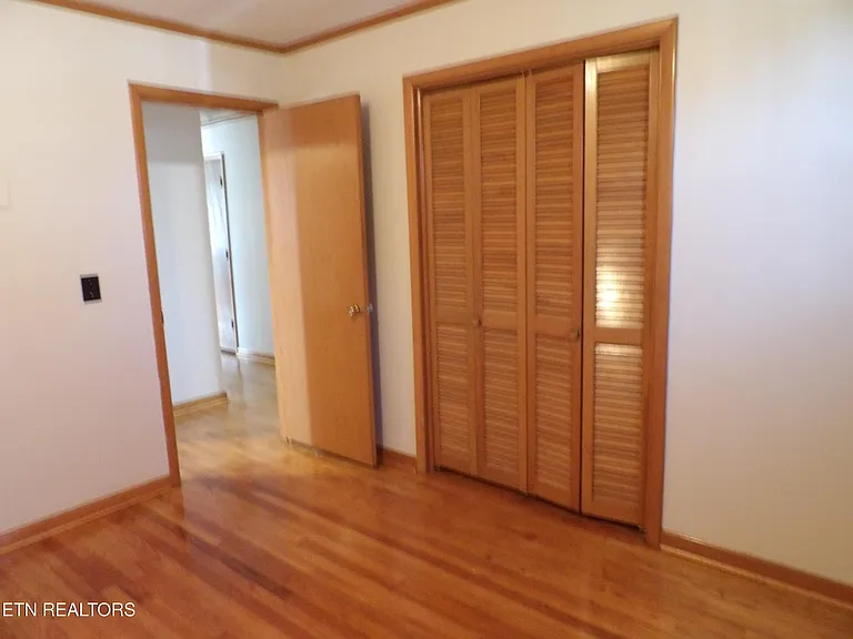 18 Sandra Ln — Photo 13