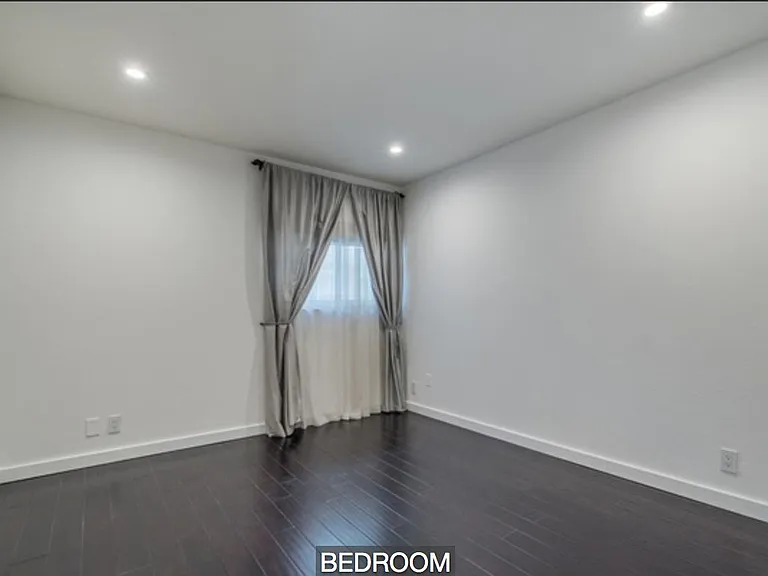 141 S Clark Dr #329 — Photo 18