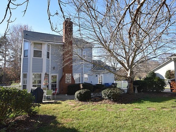 Very Large Back Yard