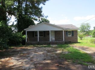 809 Wilson St, Elizabeth City, NC 27909