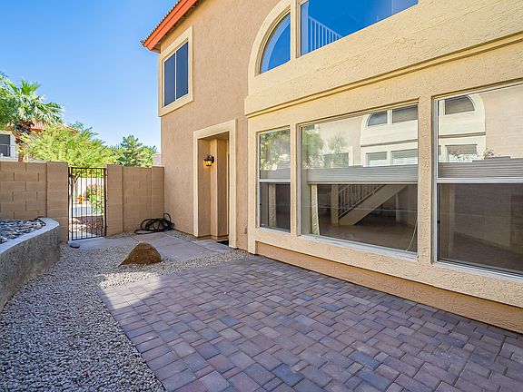 3rd image of 10222 N 12th Pl Unit 3