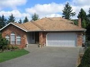 6166 NE 195th Ct, Kenmore, WA 98028