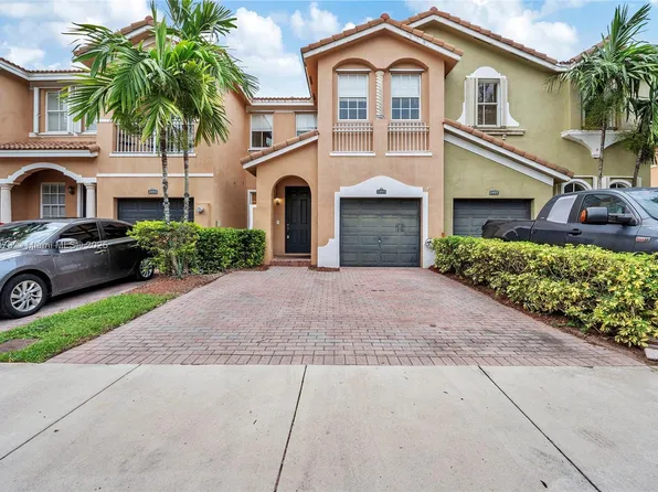 2495 SE 13th Ct, Homestead, FL 33035