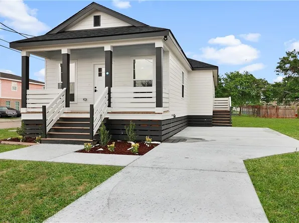 2301 Weyer St, Gretna, LA 70053