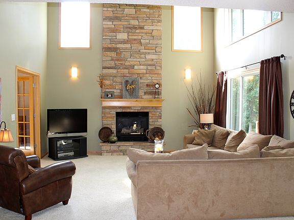 Two story great room