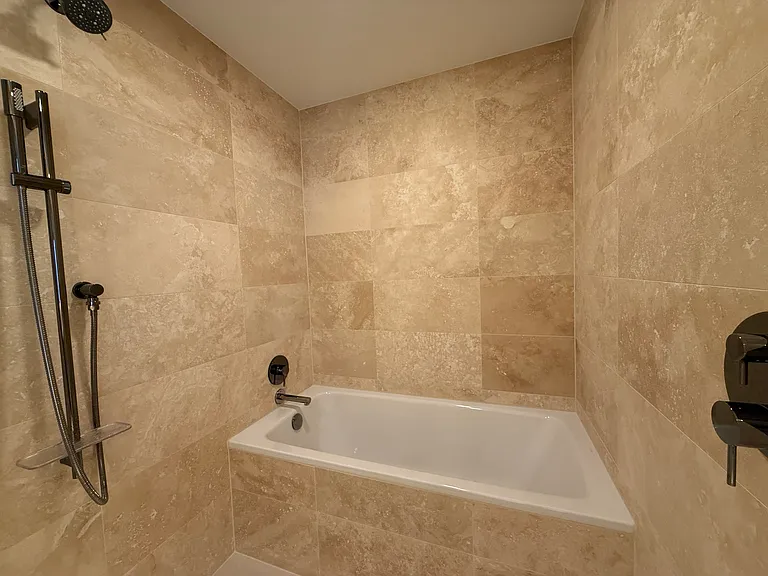 333 Ward Ave #3506 — Photo 12