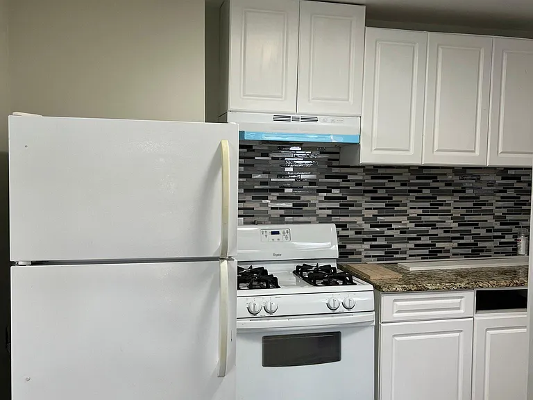 63 Collard St #1 — Photo 2