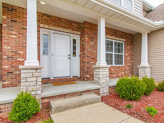 4th image of 3205 W Saddle Creek Dr