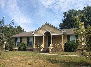 2932 Wild Duck Ct, Charlotte, NC 28262
